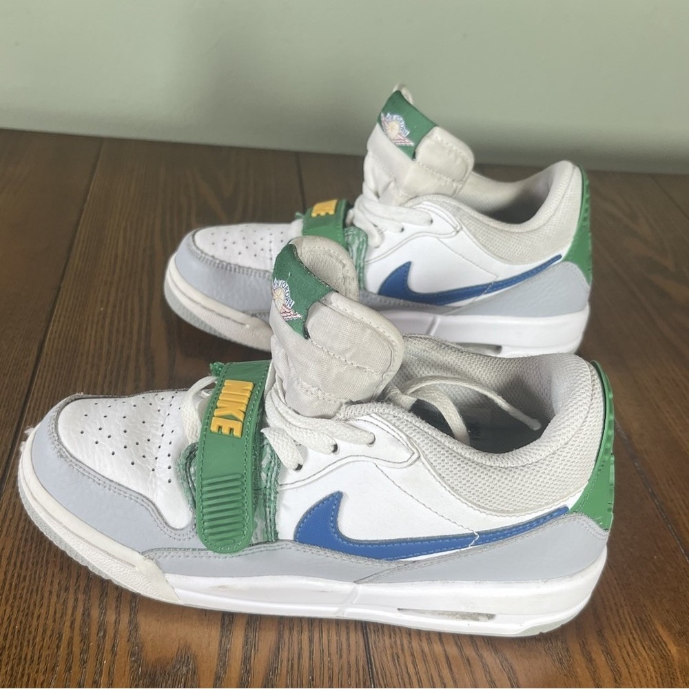 Nike Air Jordan Legacy 312 (CD9054-140) Sneakers Youth Size 5Y